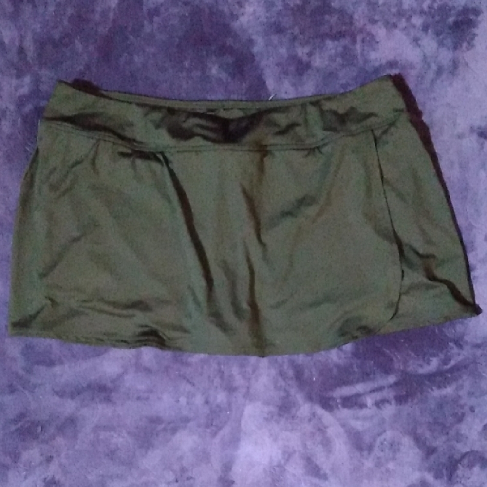 TYR Black Women's Skort
